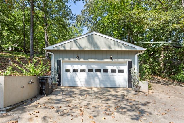 386 Brittany Cove, Lavonia, GA 30553