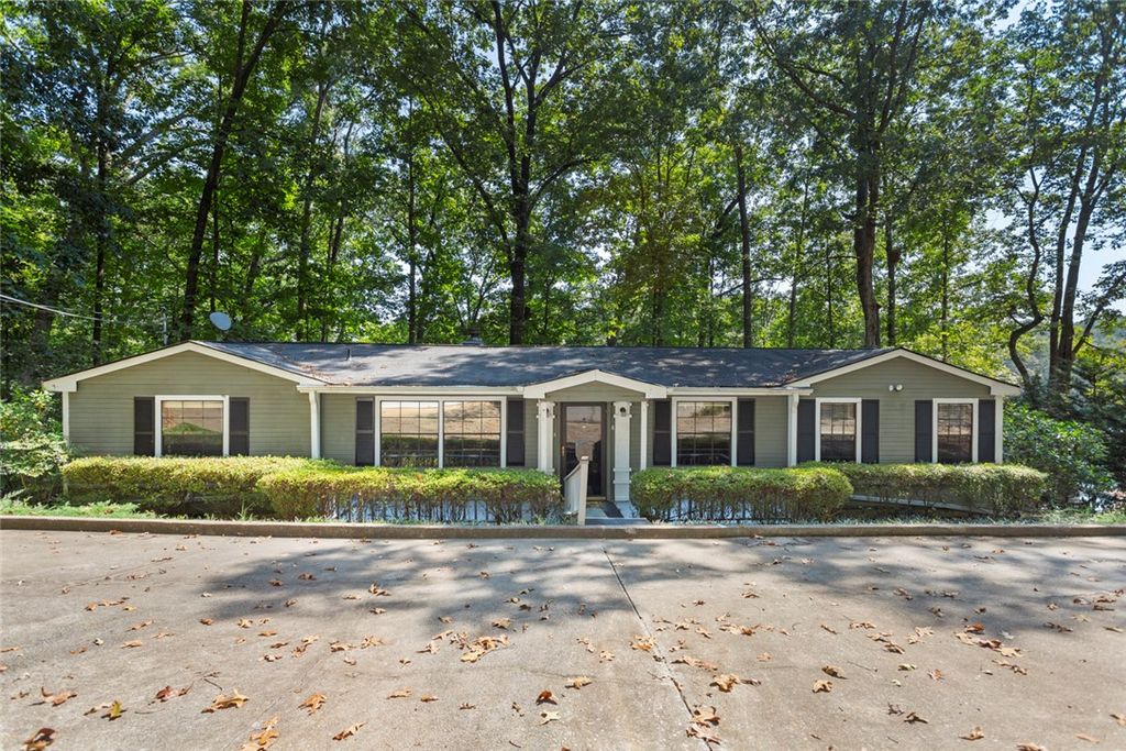 386 Brittany Cove, Lavonia, GA 30553