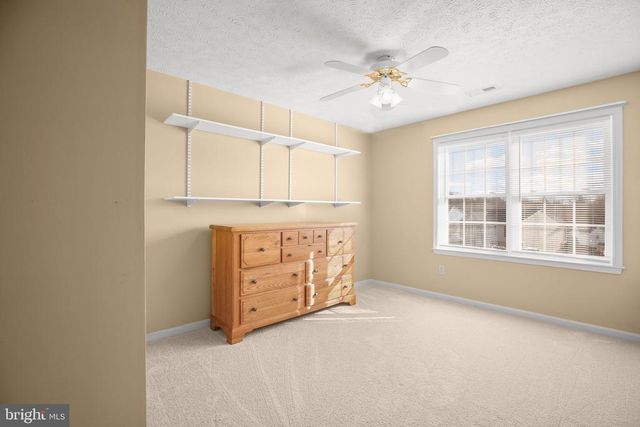 6109 SUNNY MEADOWS DR, Fredericksburg, VA 22407