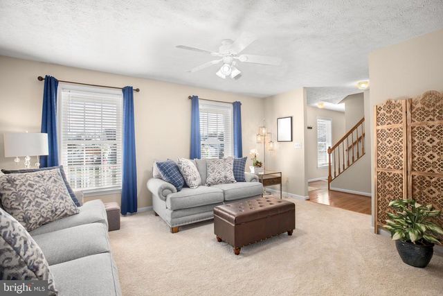 6109 SUNNY MEADOWS DR, Fredericksburg, VA 22407