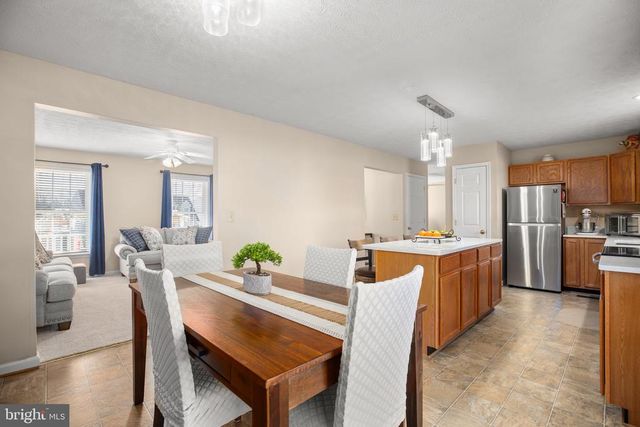 6109 SUNNY MEADOWS DR, Fredericksburg, VA 22407