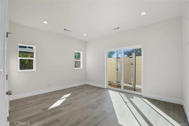 19258 Strathern St., Reseda, CA 91335
