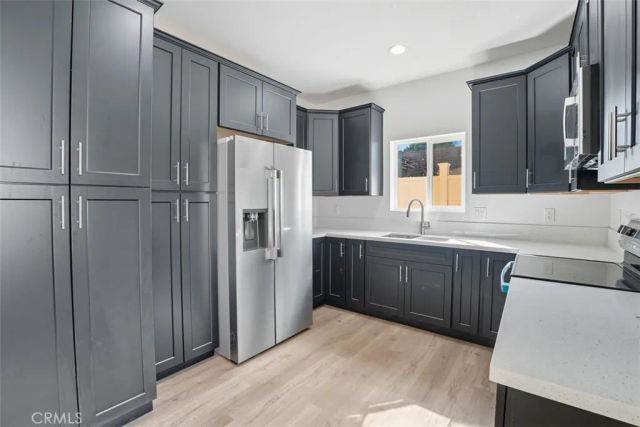 19258 Strathern St., Reseda, CA 91335
