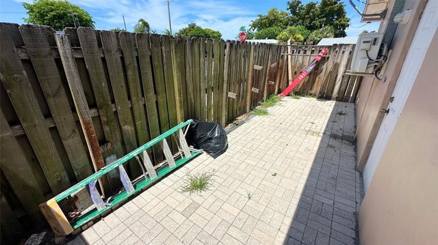 1417 SE 3rd Terrace, Deerfield Beach, FL 33441