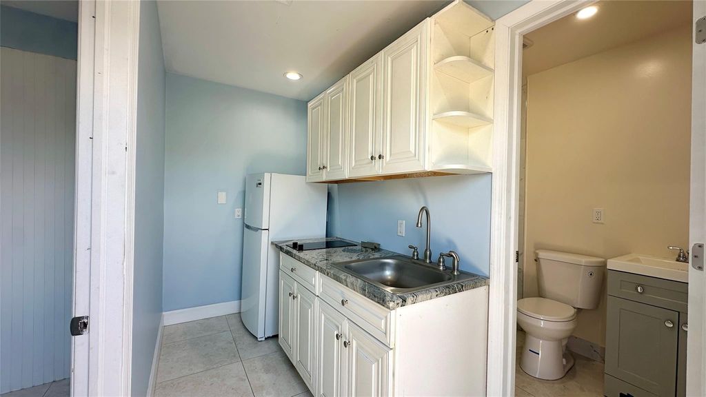 1417 SE 3rd Terrace, Deerfield Beach, FL 33441
