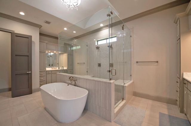 306 Renaissance Lane, Heath, TX 75032