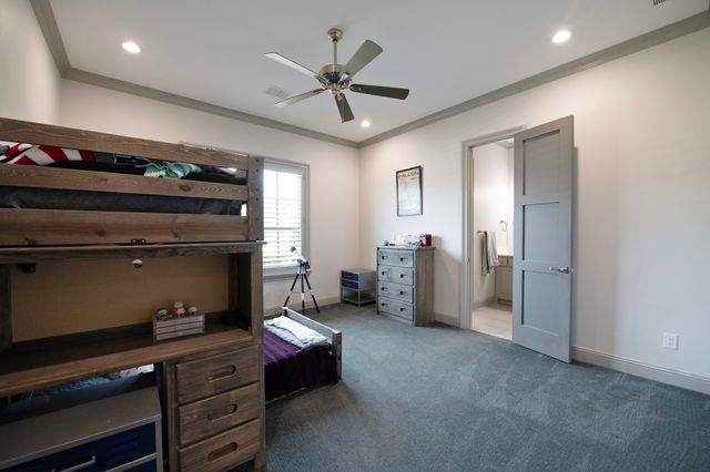 306 Renaissance Lane, Heath, TX 75032