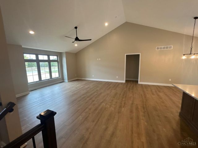 8397 Alice Way, St Leon, IN 47012