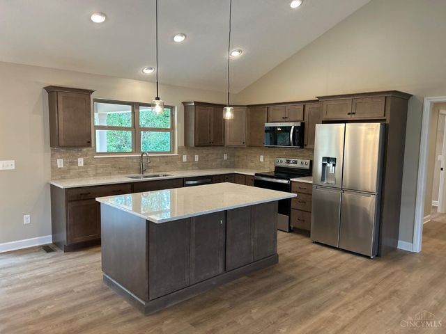 8397 Alice Way, St Leon, IN 47012