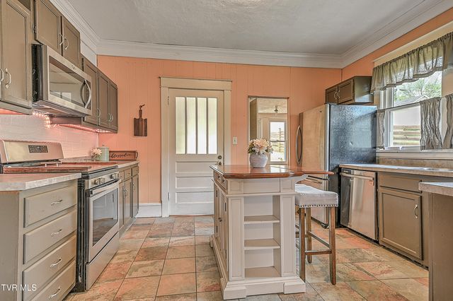 1023 Arlington Avenue, Bristol, VA 24201
