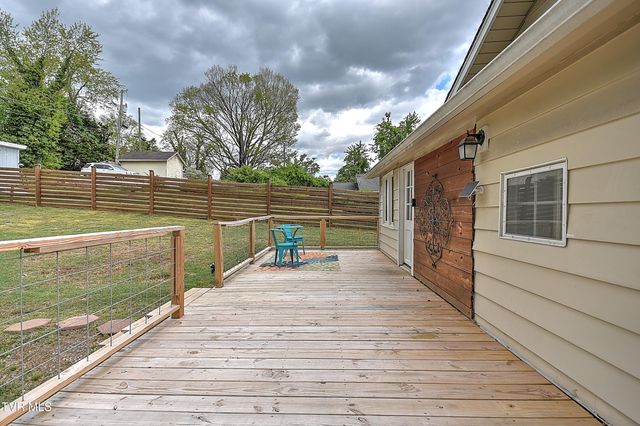 1023 Arlington Avenue, Bristol, VA 24201