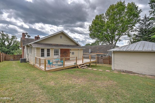 1023 Arlington Avenue, Bristol, VA 24201
