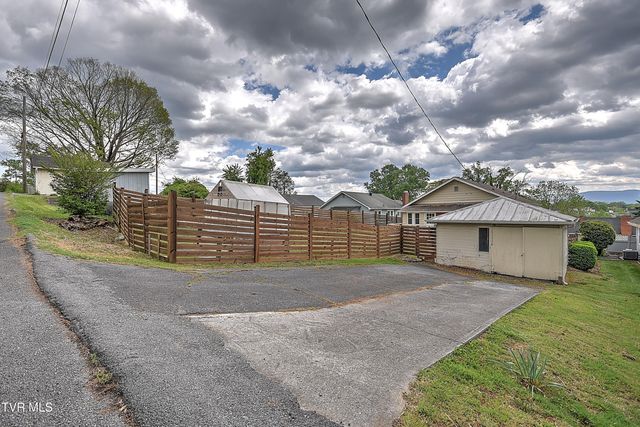 1023 Arlington Avenue, Bristol, VA 24201