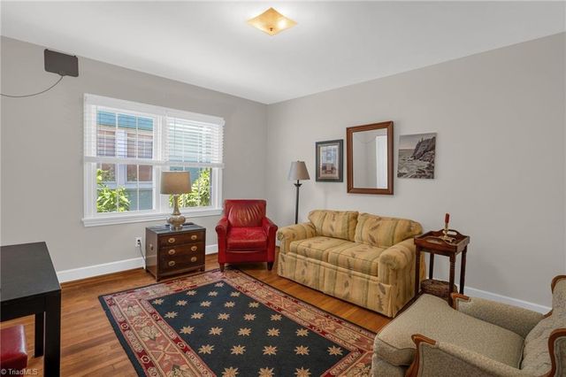 2008 Fernwood Drive, Greensboro, NC 27408