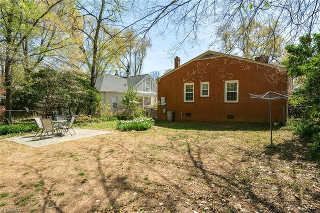 2008 Fernwood Drive, Greensboro, NC 27408