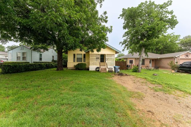 5808 Wellesley Avenue, Fort Worth, TX 76107