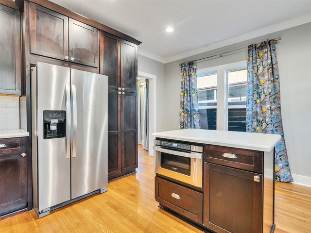 4517 Park Drive, Houston, TX 77023