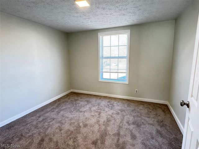 143 Gale Street, Akron, OH 44302