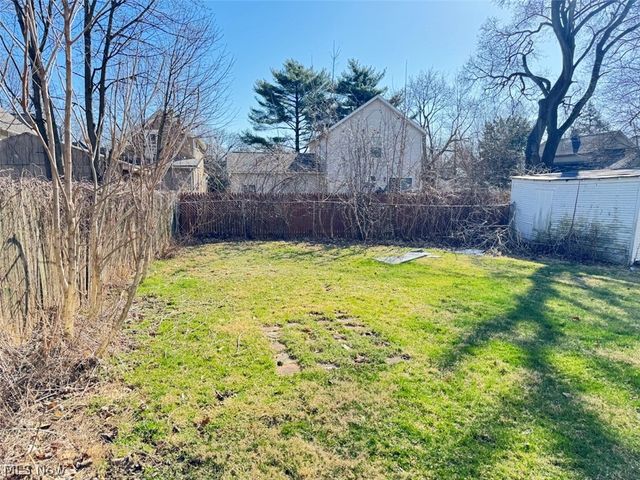 143 Gale Street, Akron, OH 44302