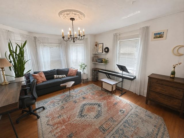 50 Dartmouth St. 2, Somerville, MA 02145