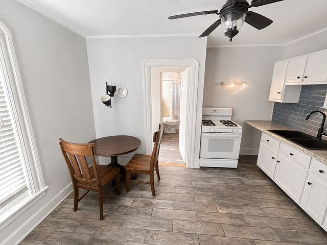 50 Dartmouth St. 2, Somerville, MA 02145