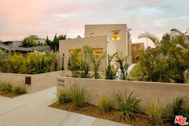 2132 Walnut Avenue, Venice (los Angeles), CA 90291