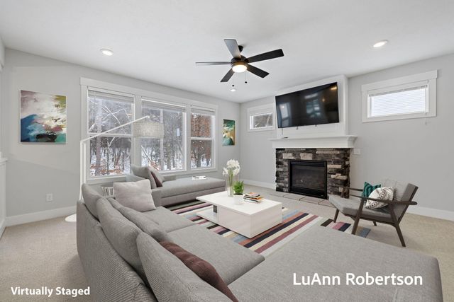 12677 Riverton Road, Grand Haven Twp, MI 49417