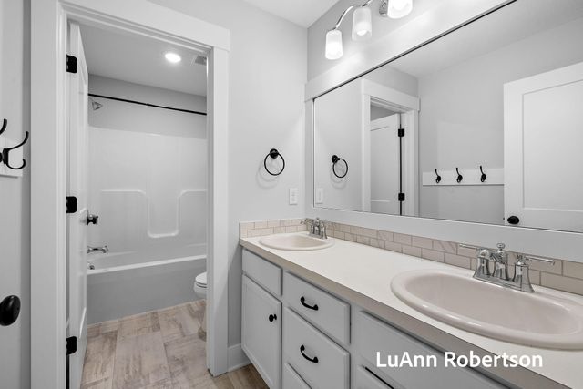 12677 Riverton Road, Grand Haven Twp, MI 49417