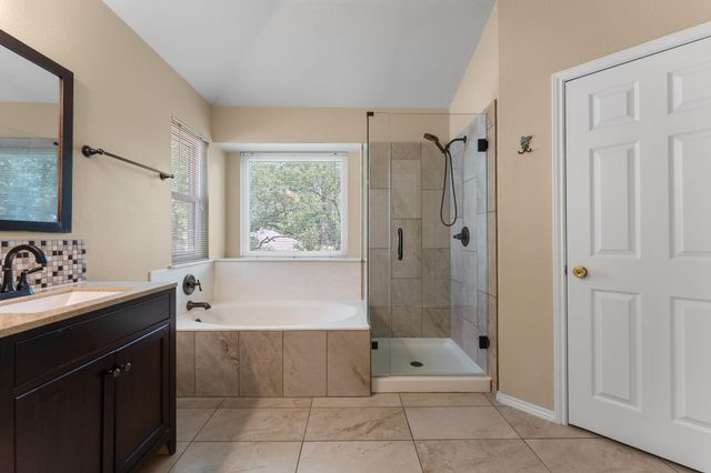 2104 Lobelia DR, Cedar Park, TX 78613