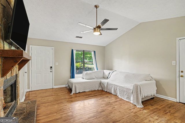 418 Sir Winston Court, Jonesboro, GA 30238