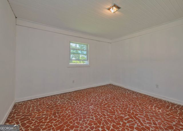 1803 Bowman Highway NW, Dewy Rose, GA 30634
