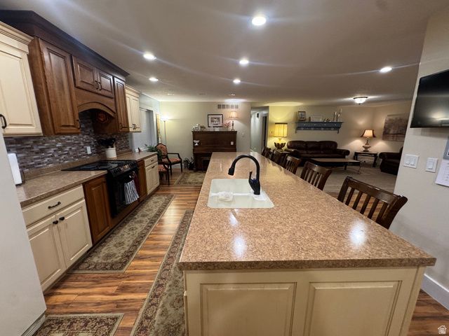 655 N 8TH, Preston, ID 83263