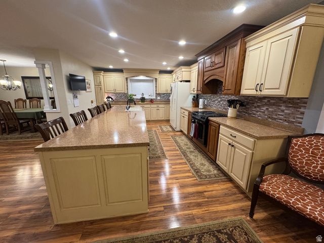 655 N 8TH, Preston, ID 83263