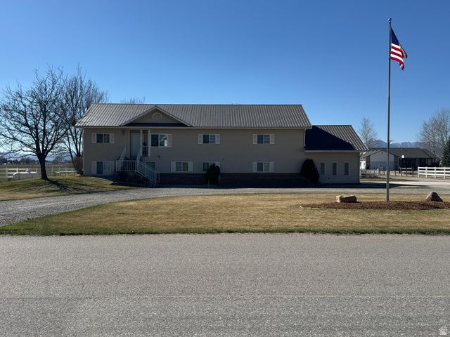 655 N 8TH, Preston, ID 83263