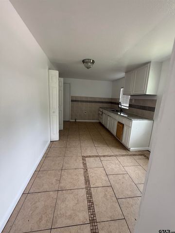 812 W 26th, Tyler, TX 75702