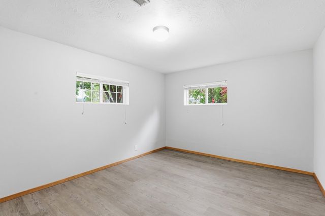11905 E 22nd Ave, Spokane Valley, WA 99206