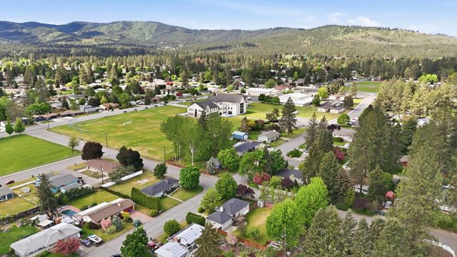 11905 E 22nd Ave, Spokane Valley, WA 99206