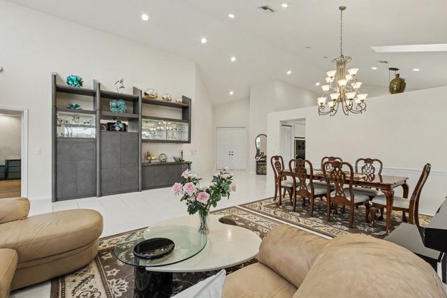 6219 EVIAN Place, Boynton Beach, FL 33437