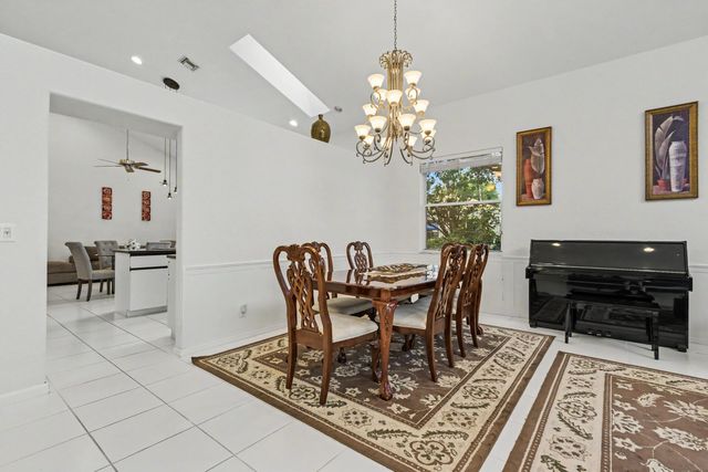 6219 EVIAN Place, Boynton Beach, FL 33437