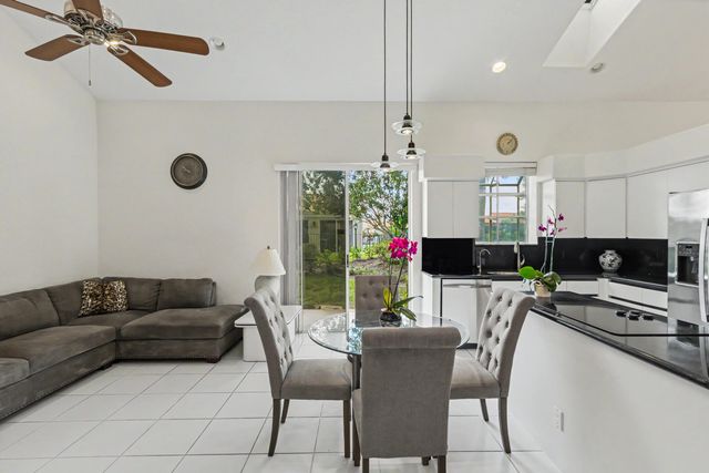 6219 EVIAN Place, Boynton Beach, FL 33437