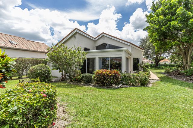 6219 EVIAN Place, Boynton Beach, FL 33437