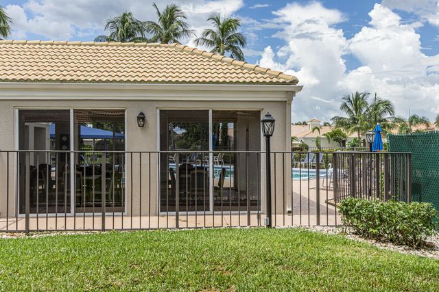6219 EVIAN Place, Boynton Beach, FL 33437