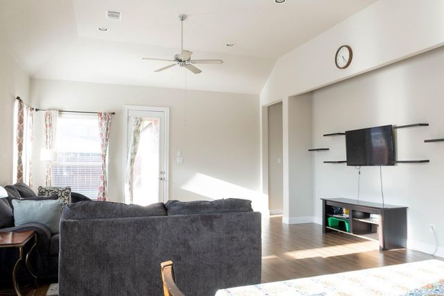 3109 Prentiss LN, Leander, TX 78641