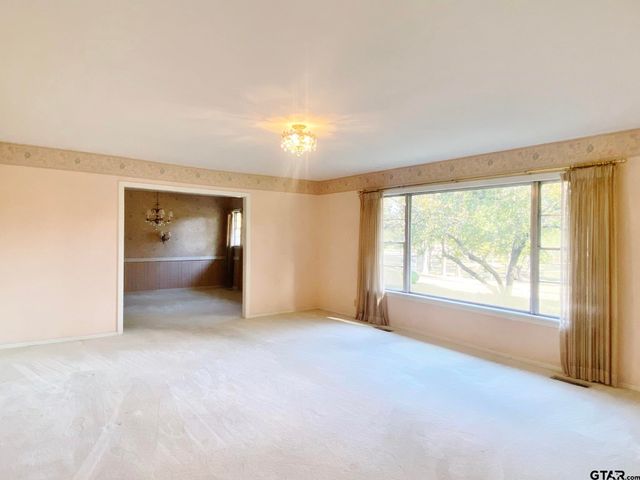 508 Dellwood, Mount Pleasant, TX 75455