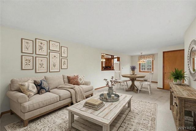 146 Marycrest Lane, West Seneca, NY 14224
