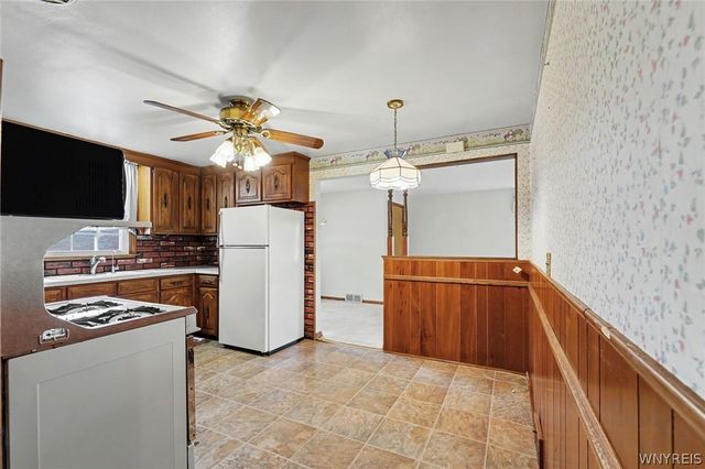 146 Marycrest Lane, West Seneca, NY 14224
