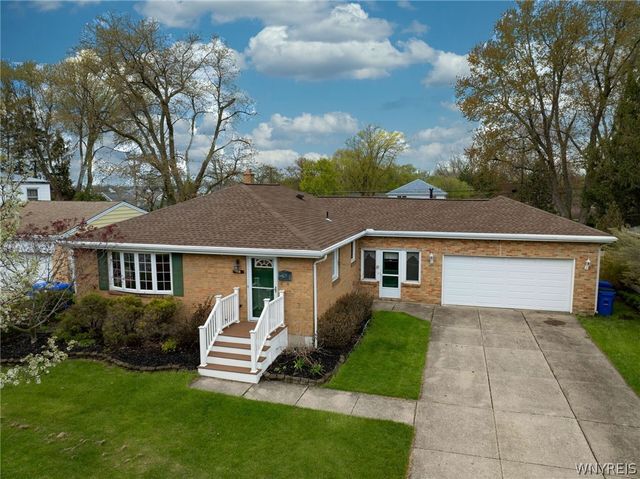 146 Marycrest Lane, West Seneca, NY 14224