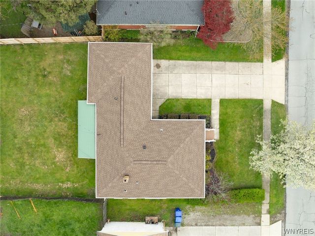 146 Marycrest Lane, West Seneca, NY 14224