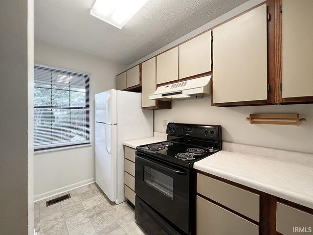 513 Graham Place, Bloomington, IN 47401