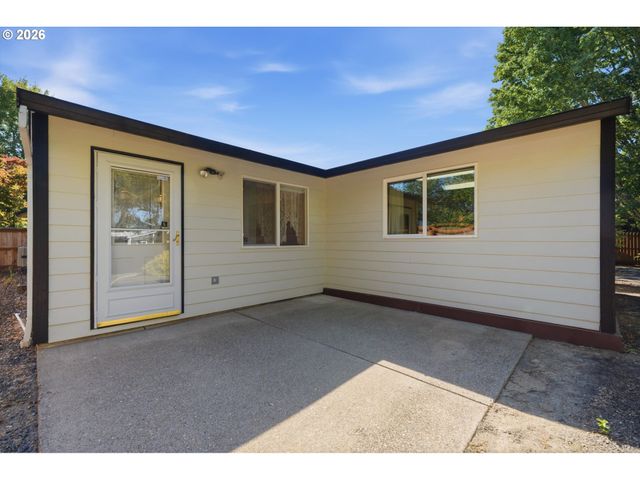 1715 Sw SONGBIRD St, Mc Minnville, OR 97128